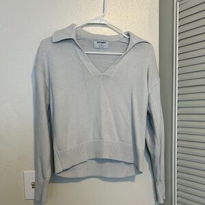 Old Navy Women's Soft Gray V-Neck Sweater